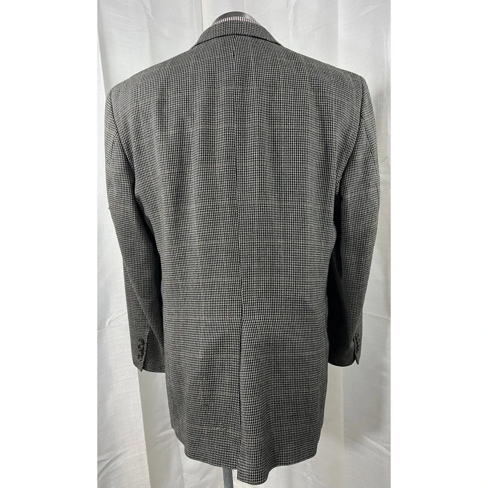 Jos A Bank Mens Grey Houndstooth Two Button Blazer Sport Coat Jacket 44R